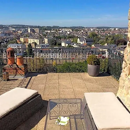 La Demeure De Laclais Bed and Breakfast 3*