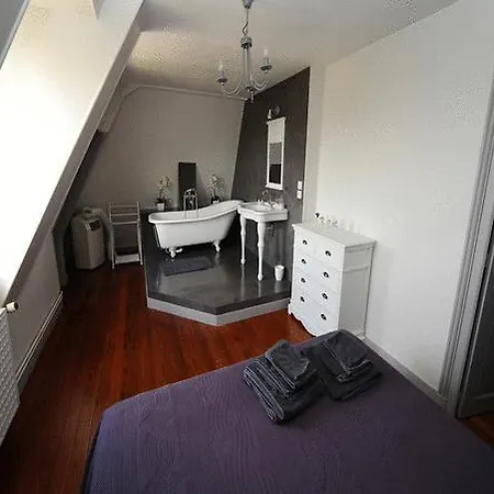 La Demeure De Laclais Frühstückspension 4*