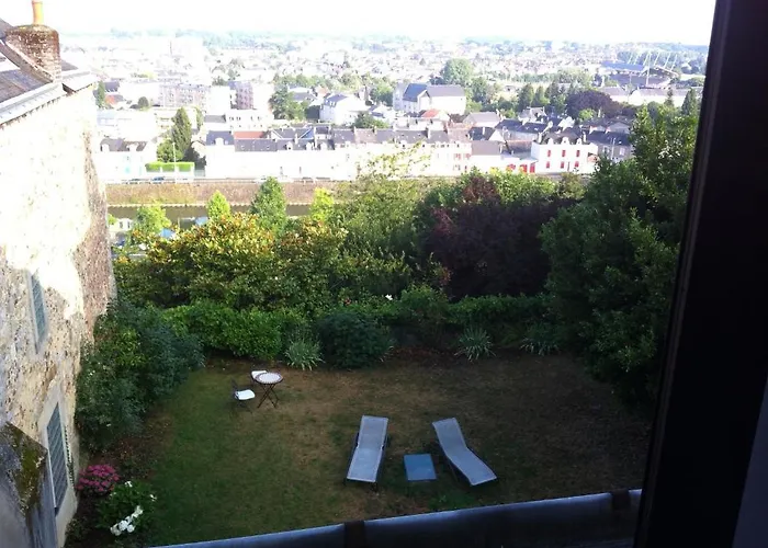 ラ ドムール ドゥ ラクレ 3* ルマン