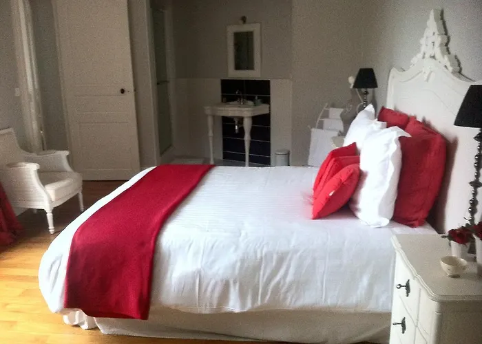 La Demeure De Laclais Bed and breakfast